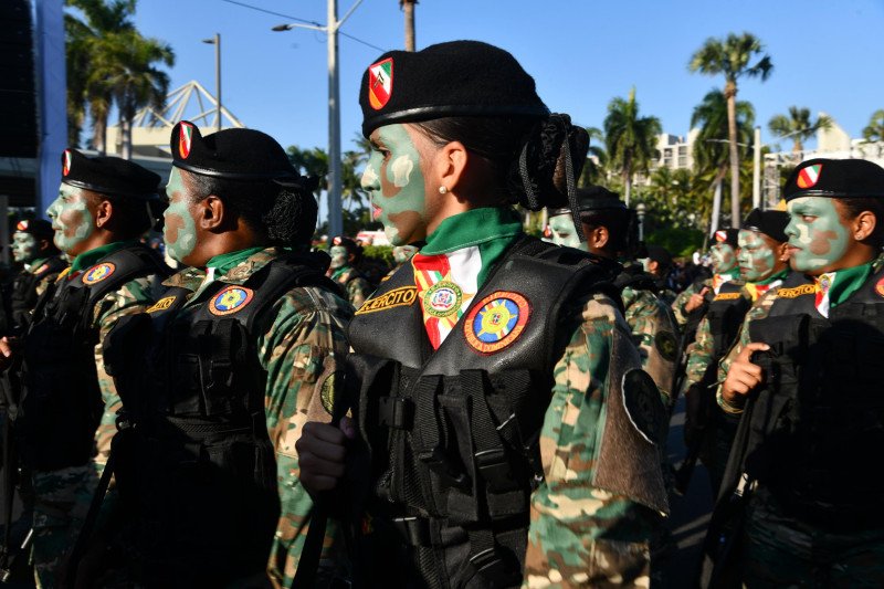 Desfile militar será a las 4:00 de la tarde