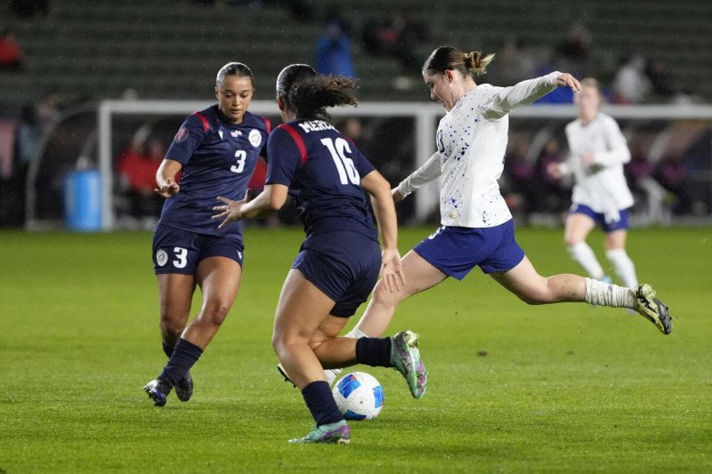 Estados Unidos se impone ante República Dominicana en la Copa Oro Femenina