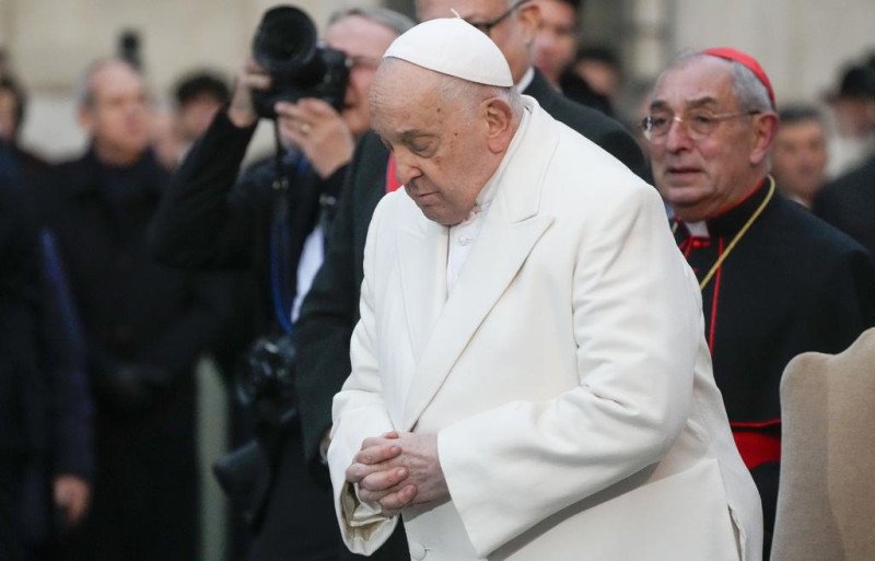 Papa Francisco advierte «peligro» sobre la ideología de genero