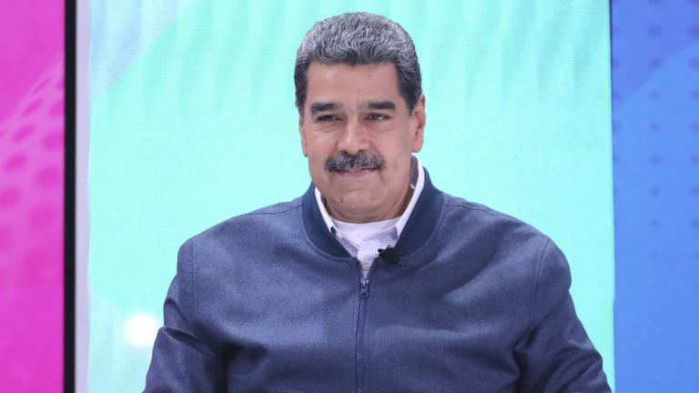 Maduro llamó “payaso” a Zelenski y lo comparó con Juan Guaidó