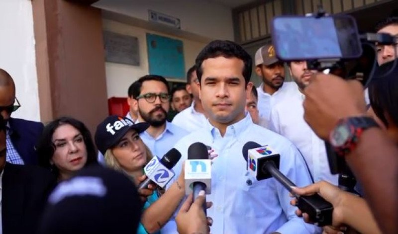 Dice Omar Fernández que él no tiene que atacar a nadie para ser senador