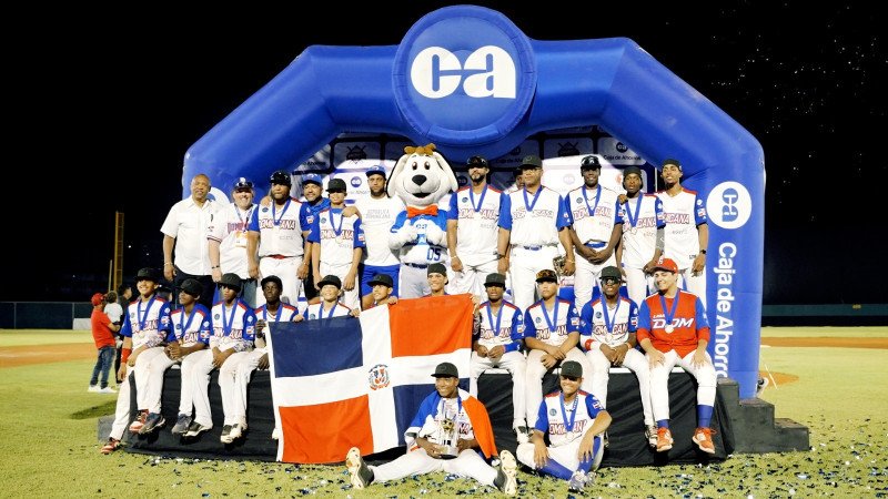 Corona de campeón de la Serie del Caribe Kids 2024