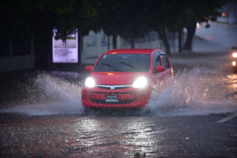 5 provincias en alerta roja por efectos de vaguada