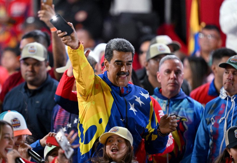 «respeten la voluntad popular» proclama Maduro como presidente reelecto