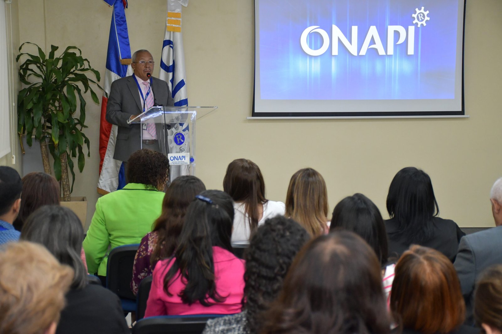 ONAPI y ADOPI realizan Reunión Técnica sobre Recursos Genéticos