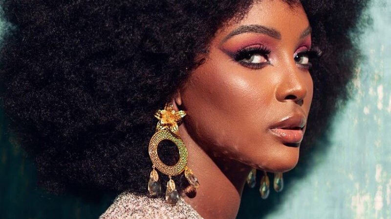 Amara la Negra confiesa al borde del llanto que su mayor miedo es volver a la pobreza