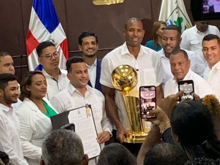 Al Horford es declarado hijo meritorio de Puerto Plata