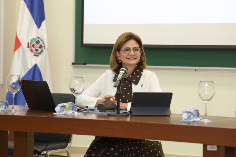 Abinader designa a Raquel Peña como presidenta del Gabinete de Educación