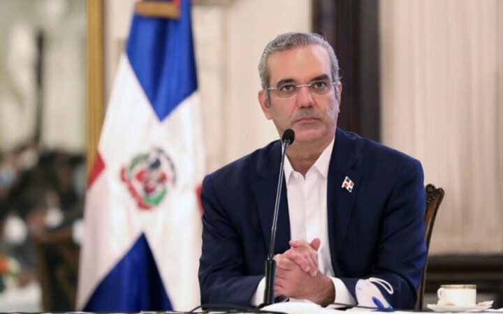 Bienes de Abinader baja de RD$210 millones