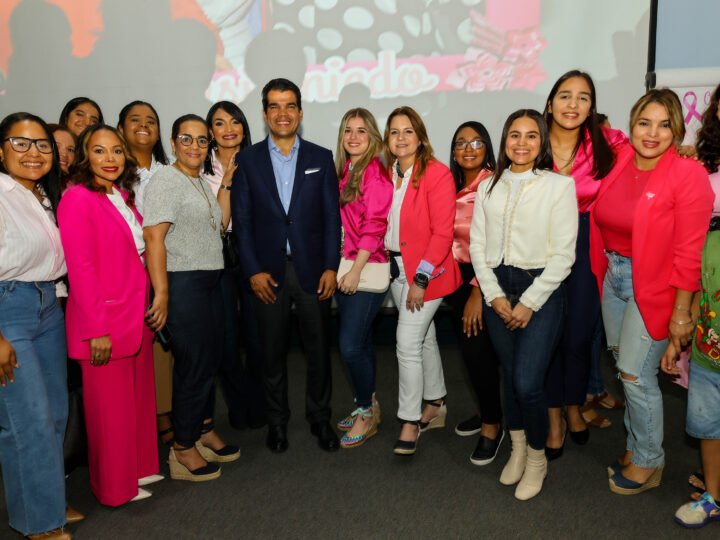 Mujeres en QAP en contra del cáncer