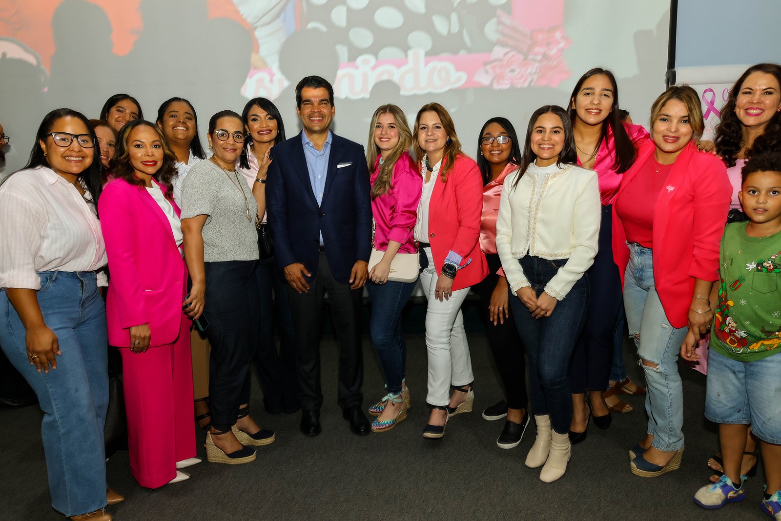 Mujeres en QAP en contra del cáncer