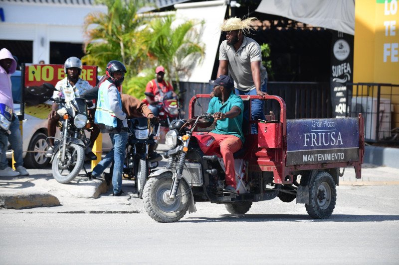 Se ponen en riesgo las obras de construcción por repatriaciones de haitianos