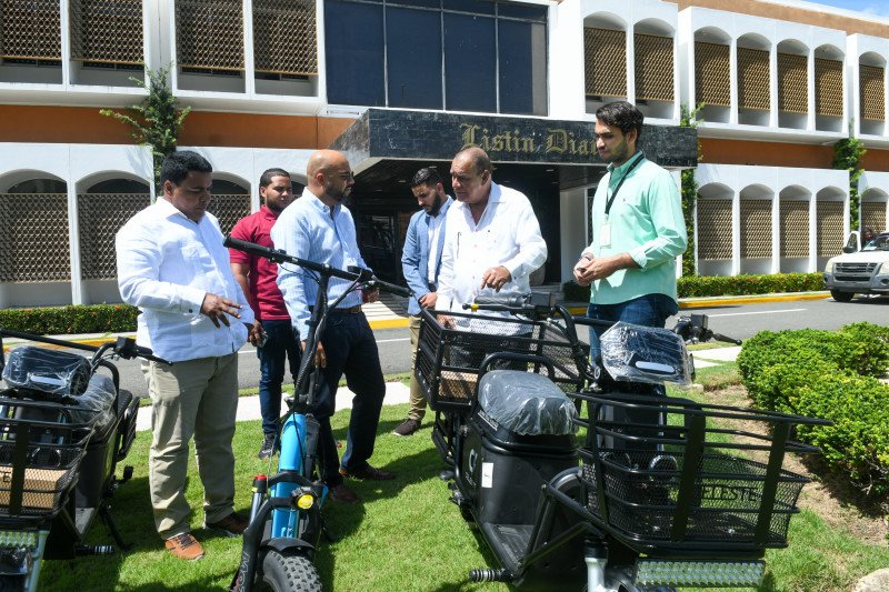 Patinetas y motores eléctricos podrían reducir accidentes de tránsito y contaminación en el país