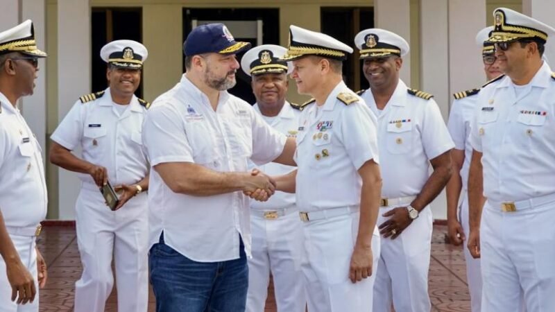 Anuncian acuerdo para la protección de las Dunas de Baní