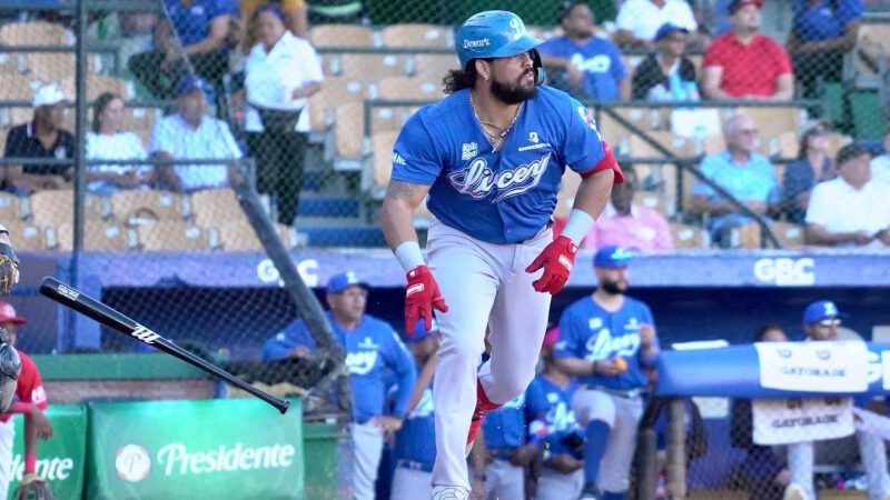 El Escogido pierde 6-2 ante los Tigueres del Licey