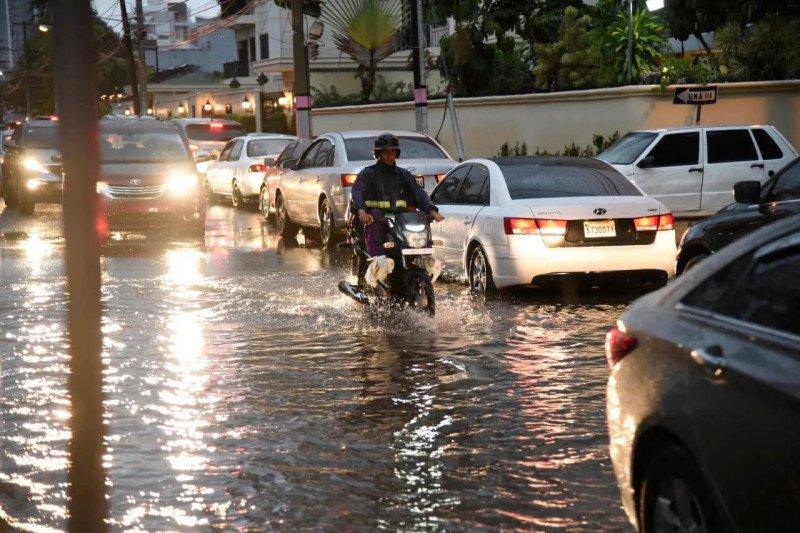 Pronostican clima nublado en Santo Domingo y  provincias del país