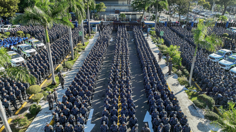 Gobierno con menos policías en plan preventivo Navideño y fin de año