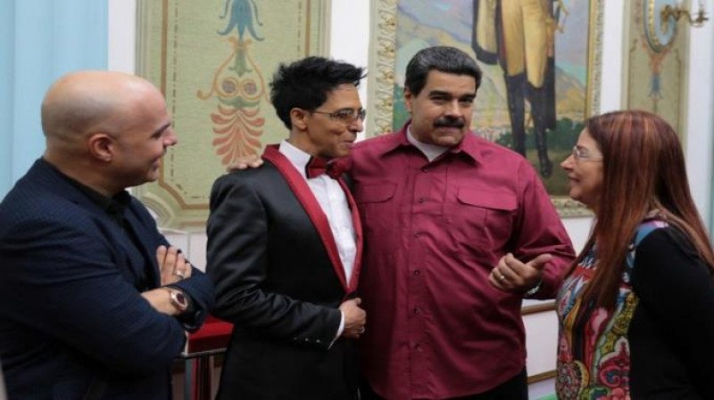 Cepeda presente en juramentación de Nicolás Maduro