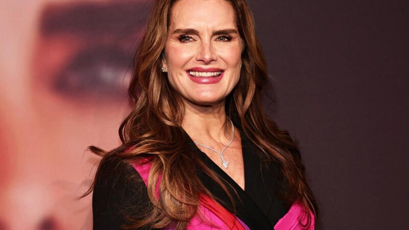 A Brooke Shields le realiza rejuvenecimiento vaginal sin su consentimiento