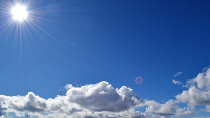 Cielo despejado y soleado hoy en el territorio nacional