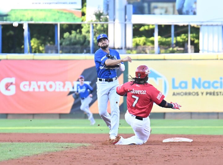 Licey repite alineación, Escogido sin Siri ni Lake, pero con el regreso de Erik González