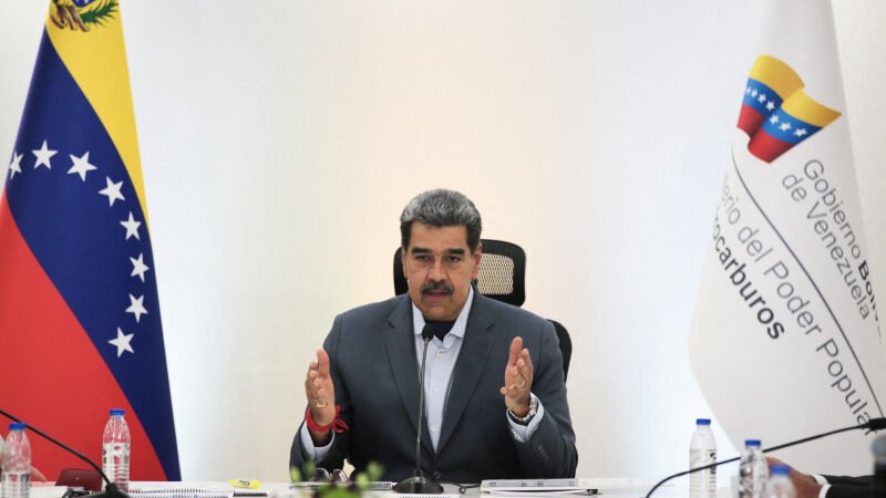 Venezuela emite «alerta de viaje» para sus ciudadanos que vayan o hagan tránsito en EEUU