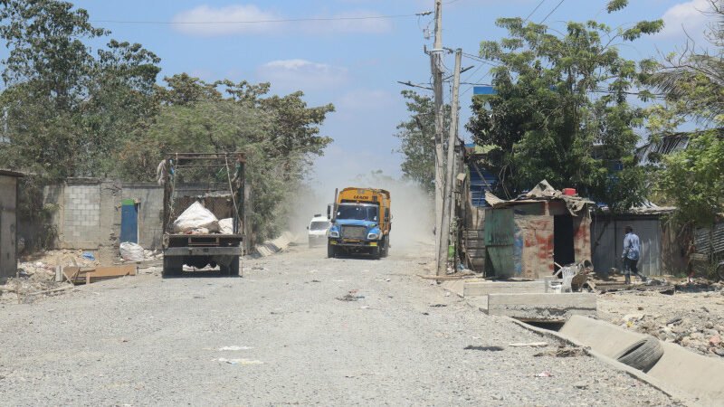 En Barahona se trabaja con pero lentitud