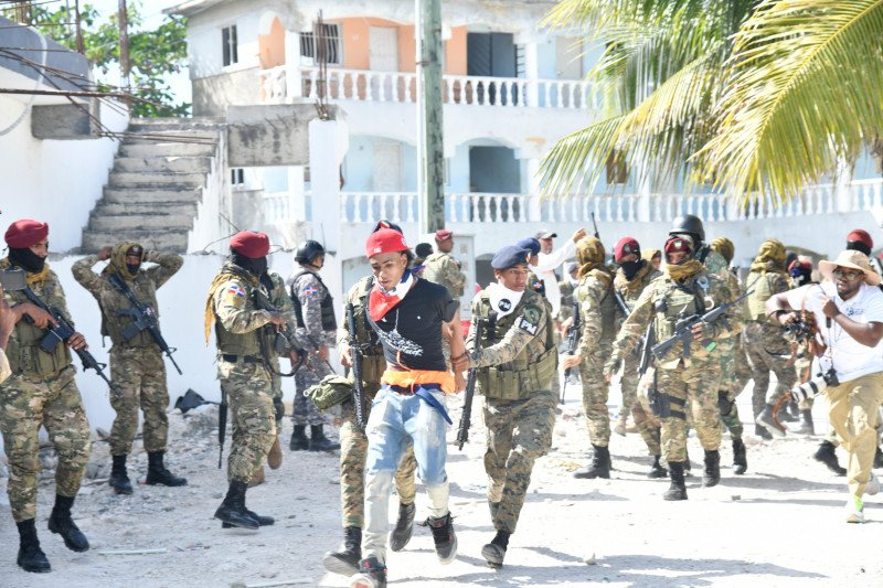 Reprimen Marcha de la Antigua Orden