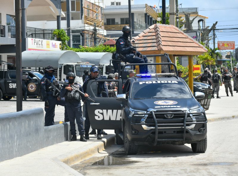 Abinader cree que en RD no hay territorios que no estén controlados por las autoridades