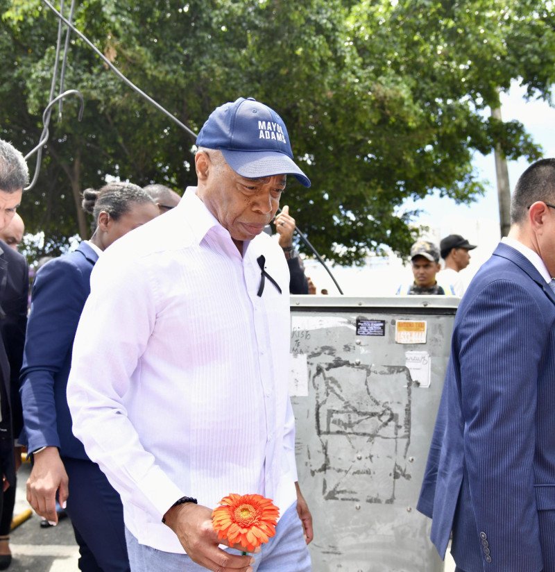 “Nunca podré olvidar las imágenes que he visto aquí”, dice alcalde de Nueva York
