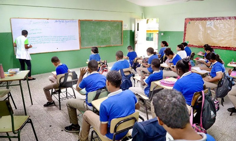 Sin reformas educativas se pone en riesgo el crecimiento económico de RD