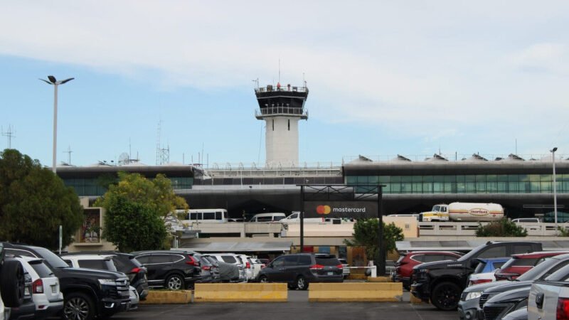  Informan que solucionan  falla en la terminal B del AILA