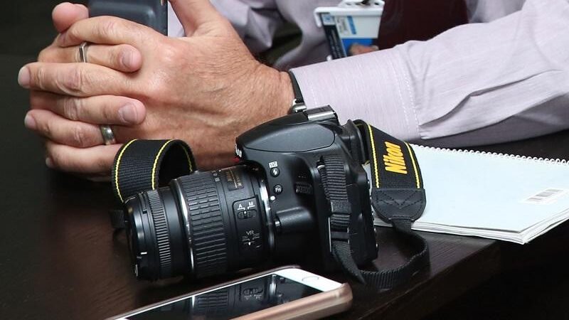Proponen crear Instituto de la Comunicación para regular la libertad de expresión