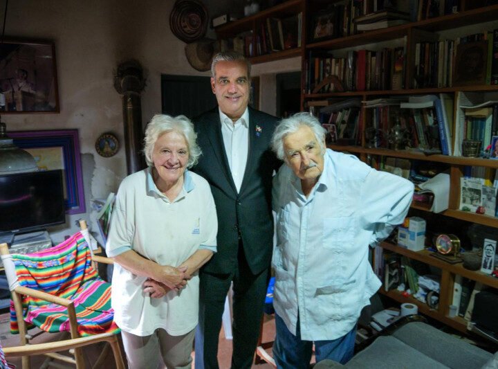 Lamentan muerte de Pepe Mujica