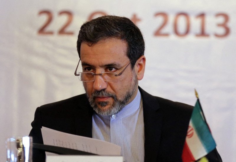 Ministro iraní viaja a Moscú a tratar con Putin el ataque de EEUU