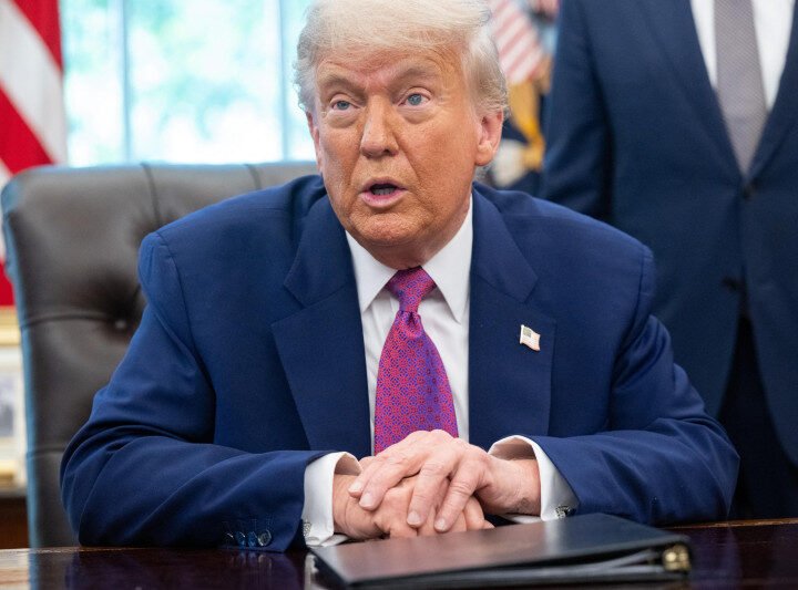 Donald Trump  presidirá desfile militar en medio de una protesta nacional   y su cumpleaños