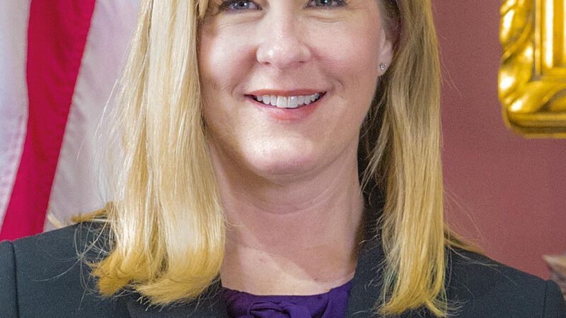 Detienen a sospechoso de matar a legisladora de Minesota Melissa Hortman y a su esposo
