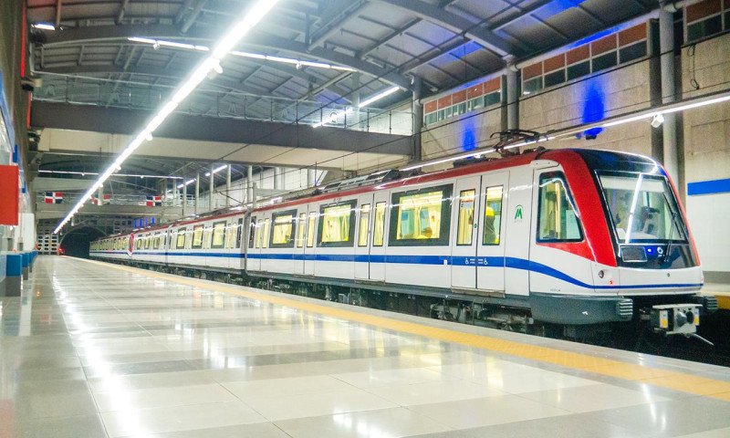 Metro  y línea 1  Teleférico abrirán a las 5:30 am desde del 31 de julio