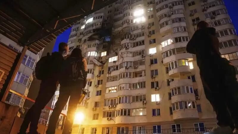 Rusia ataca sin piedad a Ucrania reduciendo así   las esperanzas de paz