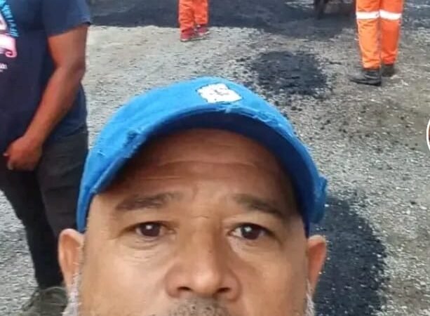 Inician reparación de calles en el Ensanche Altagracia sin eliminar las fugas de agua