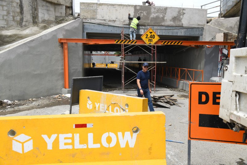 MOPC ya reconstruye paso a desnivel del Km. 14 de la Duarte