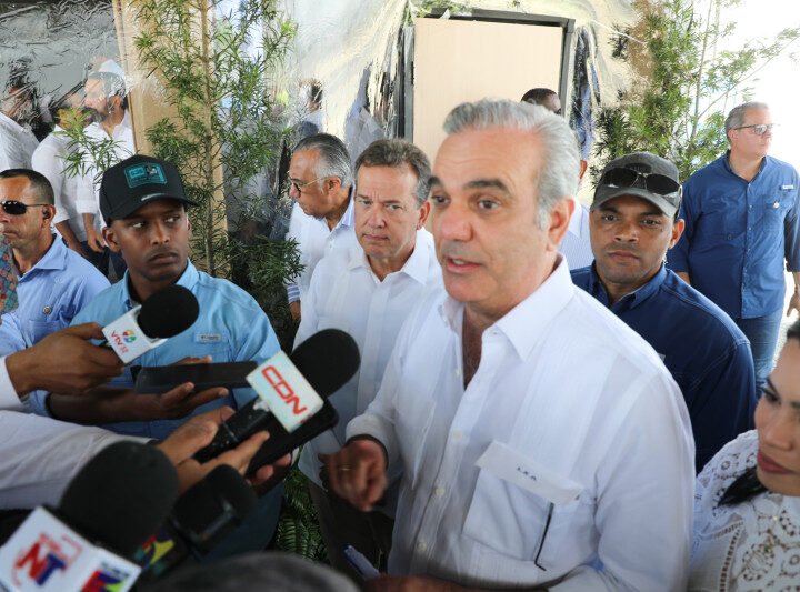 Abinader, no se debe  protestar por algo que no se conoce