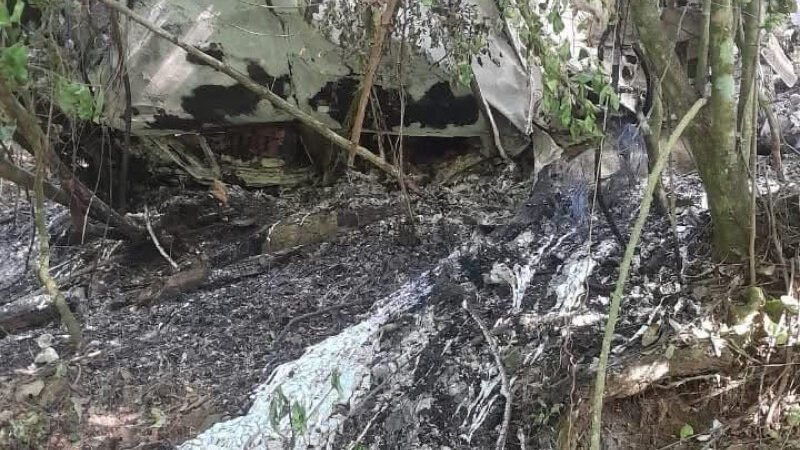 Tres cuerpos calcinados dentro de yipeta en Cotuí