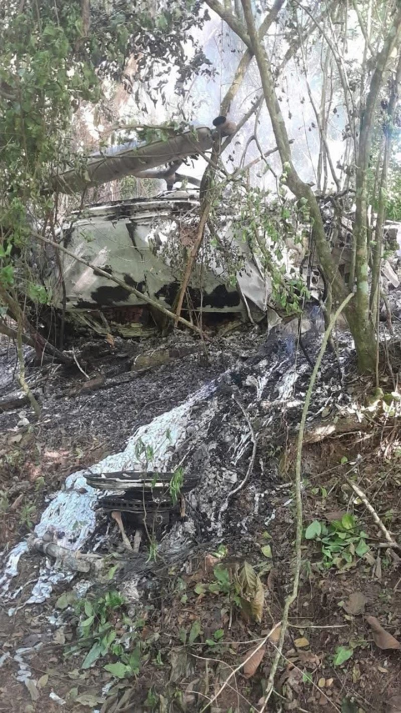 Tres cuerpos calcinados dentro de yipeta en Cotuí