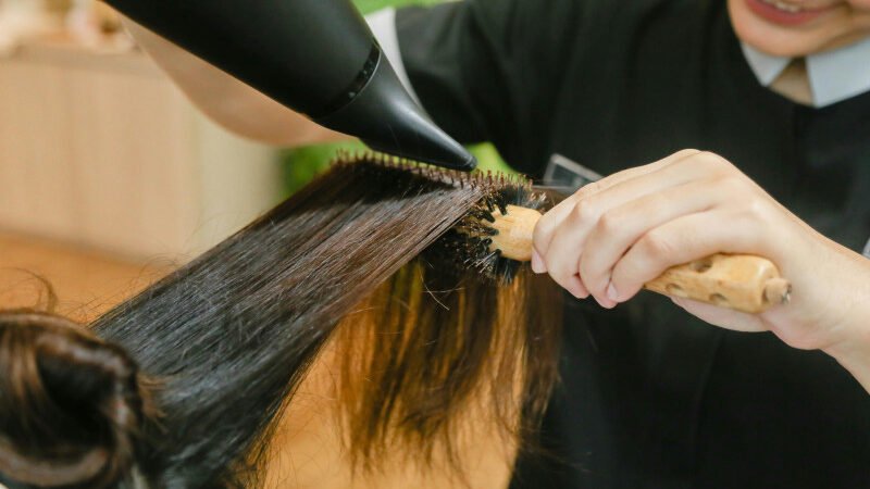 La rutina, quiebra el cabello, según especialista