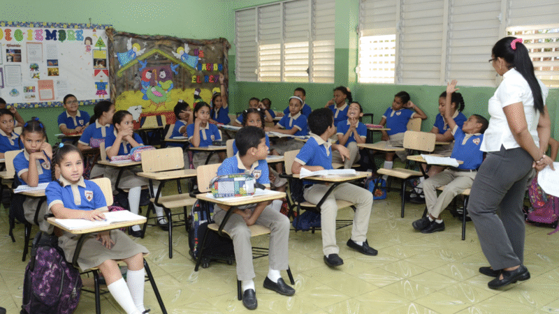 Haitianos procuran menos inscripciones en escuelas a ser repatriados