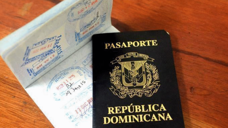 Trump aplica nueva tasa de US$250 a visa para trabajar y viajar a EEUU