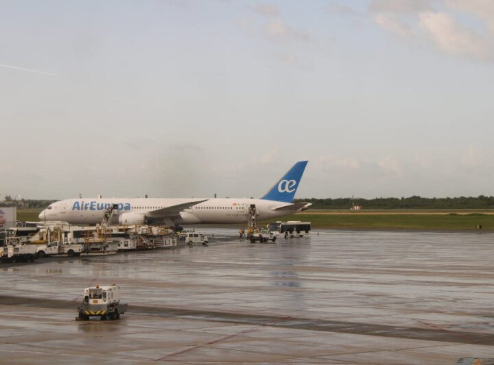 Una falsa alarma tras alerta de bomba en vuelo Madrid – SD
