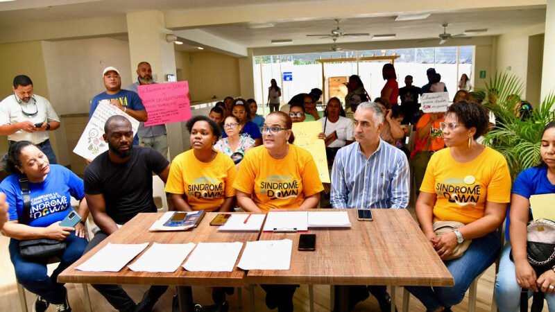 Estudiantes con síndrome de Down sin clases