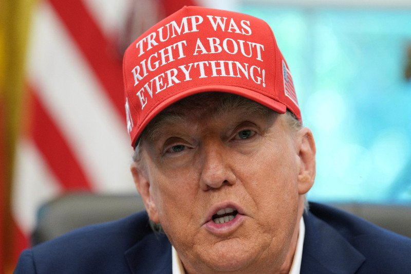 Trump cumple su promesa de venganza.